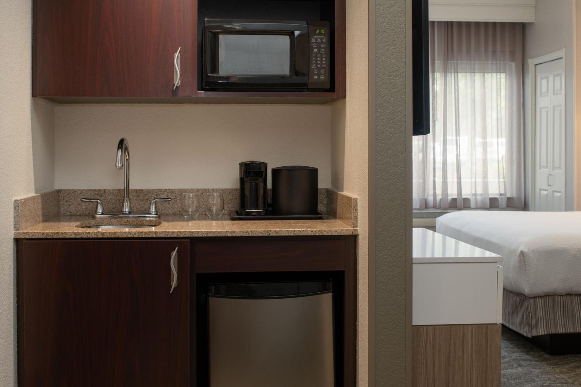 Springhill Suites By Marriott מדפורד מראה חיצוני תמונה