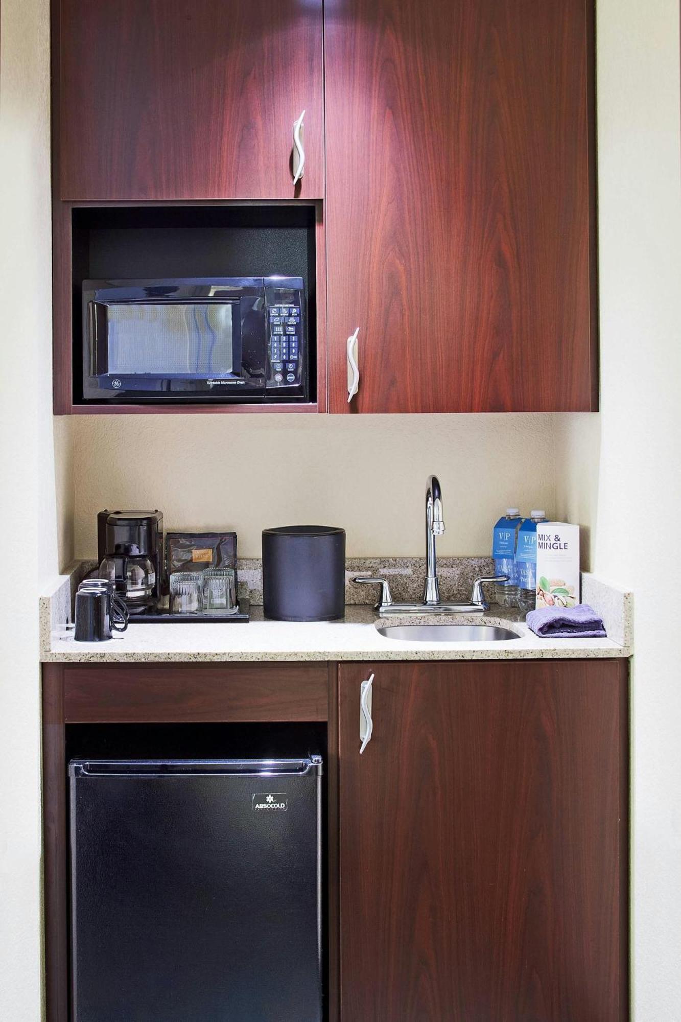 Springhill Suites By Marriott מדפורד מראה חיצוני תמונה